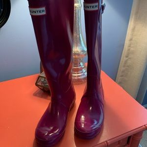 Fuchsia Hunter Rainboots